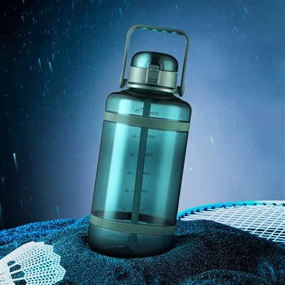 Apakah saya bisa menggunakan botol air minum bermerek untuk olahraga tim?